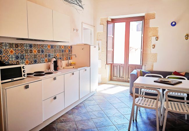  a Siracusa - Family apartment Ortigia island