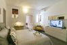 Appartamento a Siracusa - Studio Alagona, three minutes walk from the sea Appartamento a Siracusa - Studio Alagona, three minutes walk from the sea