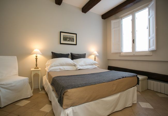 Appartamento a Roma - Your Prestigious Penthouse at the Spanish Steps Appartamento a Roma - Your Prestigious Penthouse at the Spanish Steps