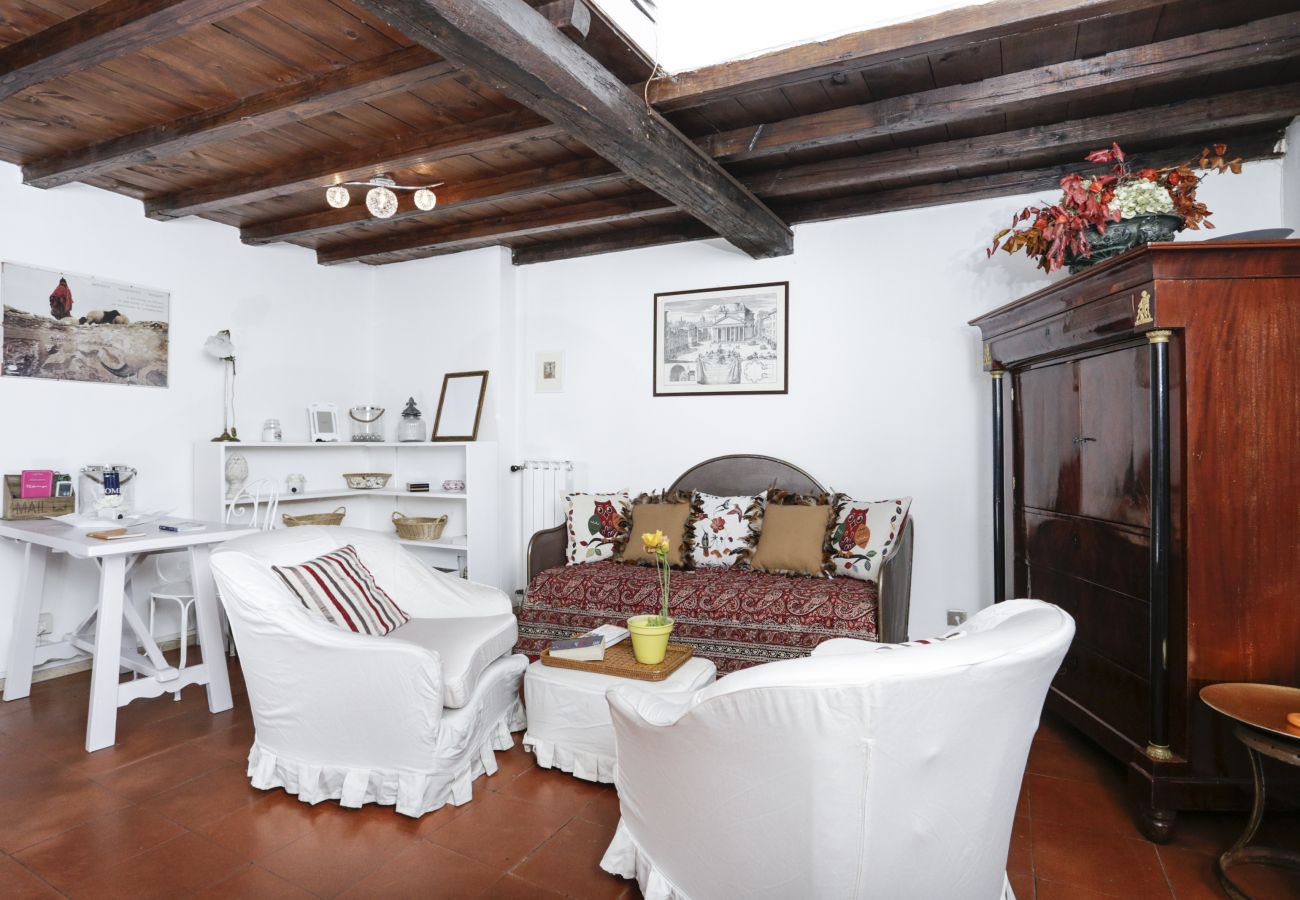 Appartamento a Roma - Pantheon Romantic Nest with Terrace