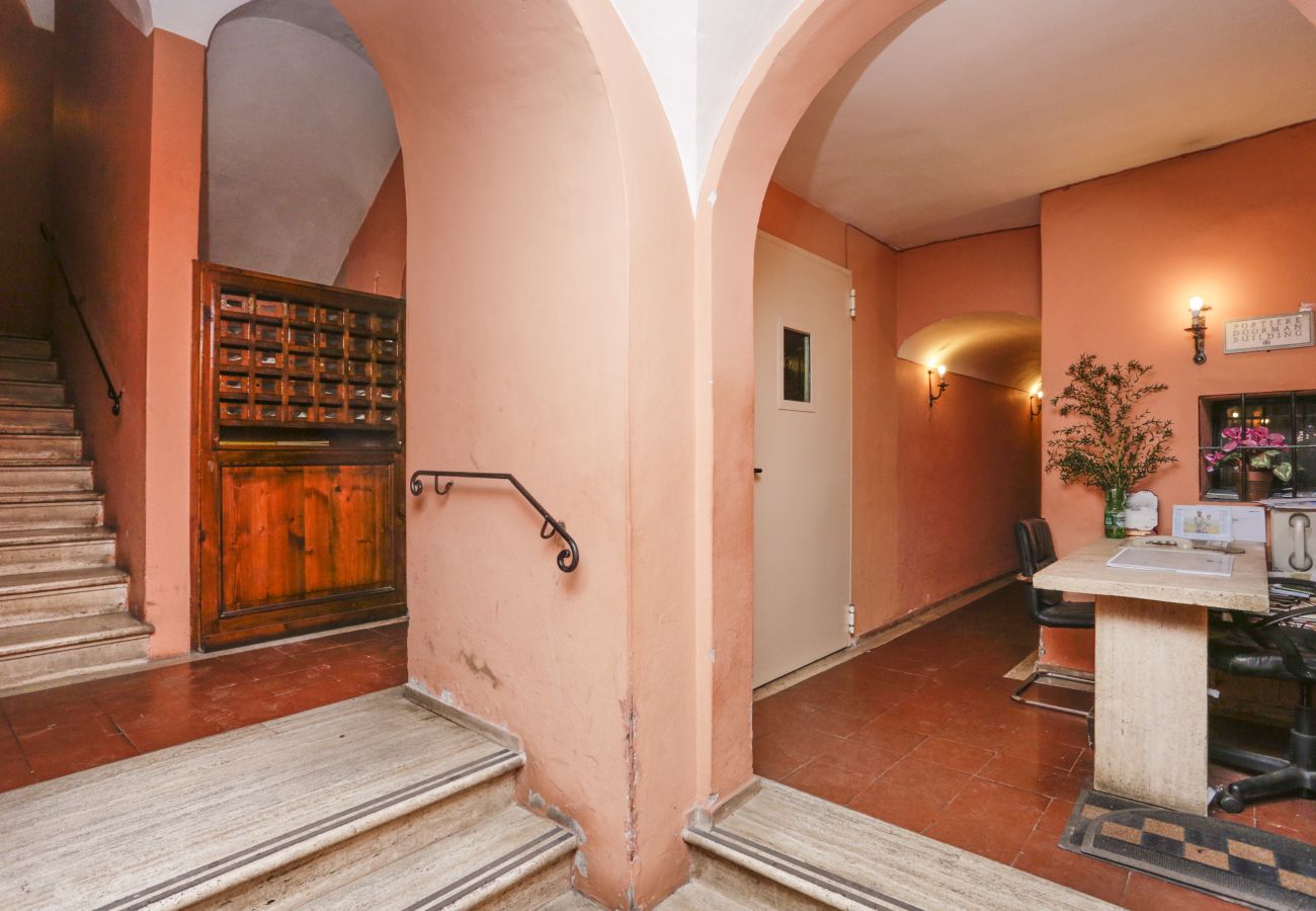 Appartamento a Roma - Pantheon Romantic Nest with Terrace