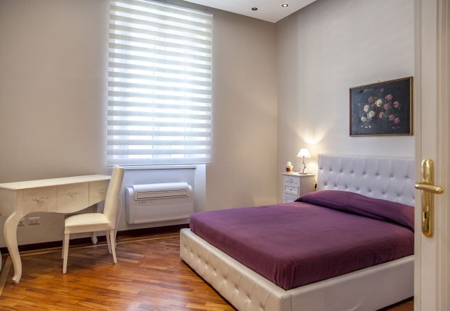 Appartamento a Roma - 4BR Home in a Vibrant Neighborhood Appartamento a Roma - 4BR Home in a Vibrant Neighborhood