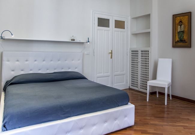 Appartamento a Roma - 4BR Home in a Vibrant Neighborhood Appartamento a Roma - 4BR Home in a Vibrant Neighborhood