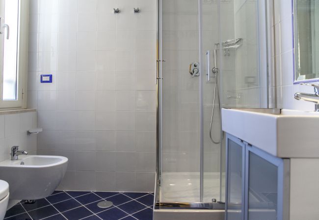 Appartamento a Roma - 4BR Home in a Vibrant Neighborhood Appartamento a Roma - 4BR Home in a Vibrant Neighborhood