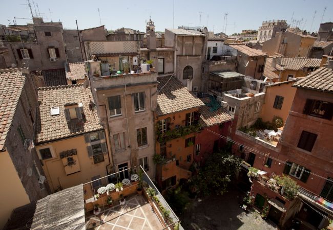 Appartamento a Roma - Splendid Penthouse in Campo de Fiori Appartamento a Roma - Splendid Penthouse in Campo de Fiori