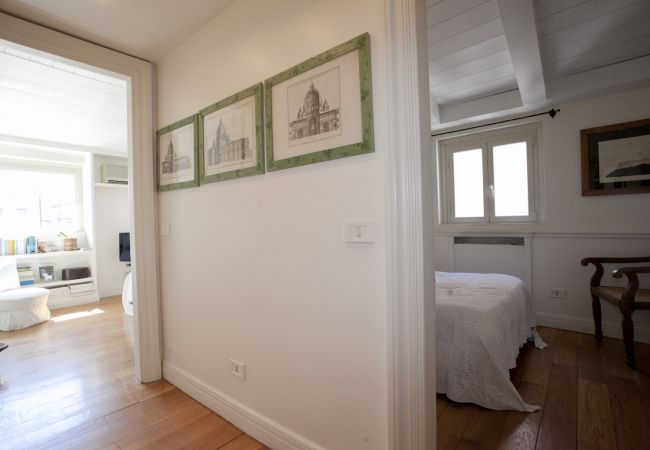 Appartamento a Roma - Splendid Penthouse in Campo de Fiori Appartamento a Roma - Splendid Penthouse in Campo de Fiori