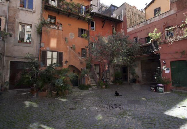 Appartamento a Roma - Splendid Penthouse in Campo de Fiori Appartamento a Roma - Splendid Penthouse in Campo de Fiori