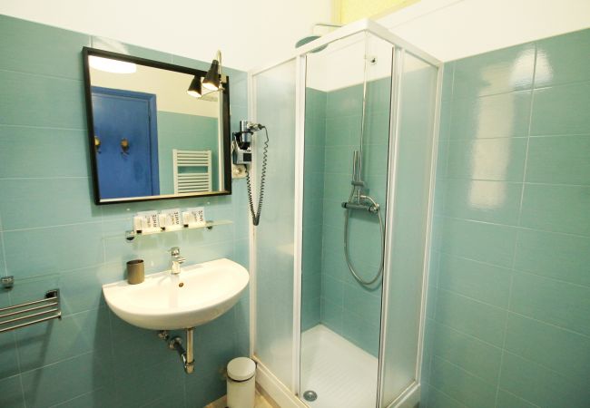 Appartamento a Roma - Walk to the Colosseum from your Family Apt Appartamento a Roma - Walk to the Colosseum from your Family Apt