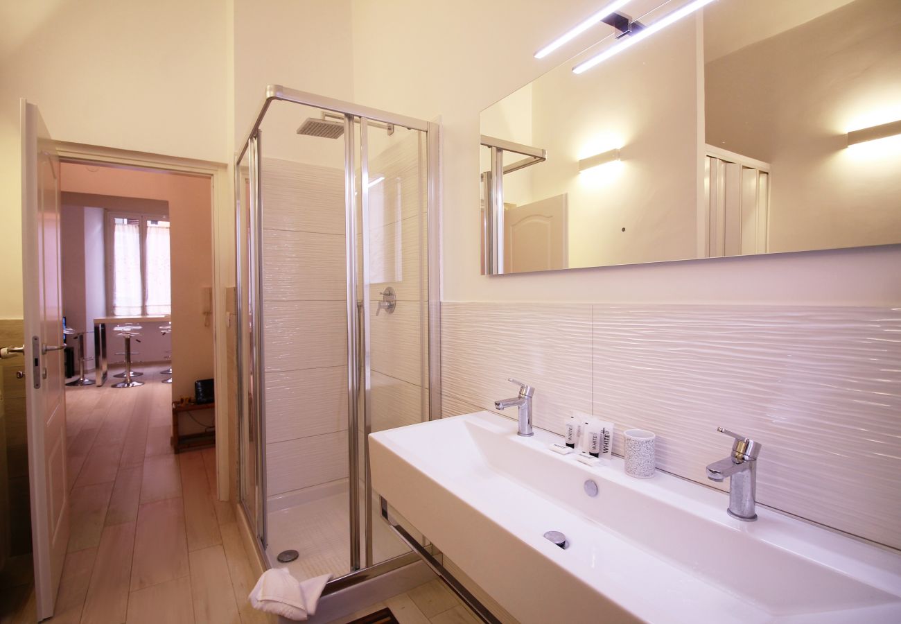 Appartamento a Roma - Walk to the Vatican from Your Smart Apt