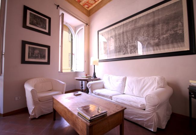 Appartamento a Roma - Via Giulia wonderful apartment Appartamento a Roma - Via Giulia wonderful apartment