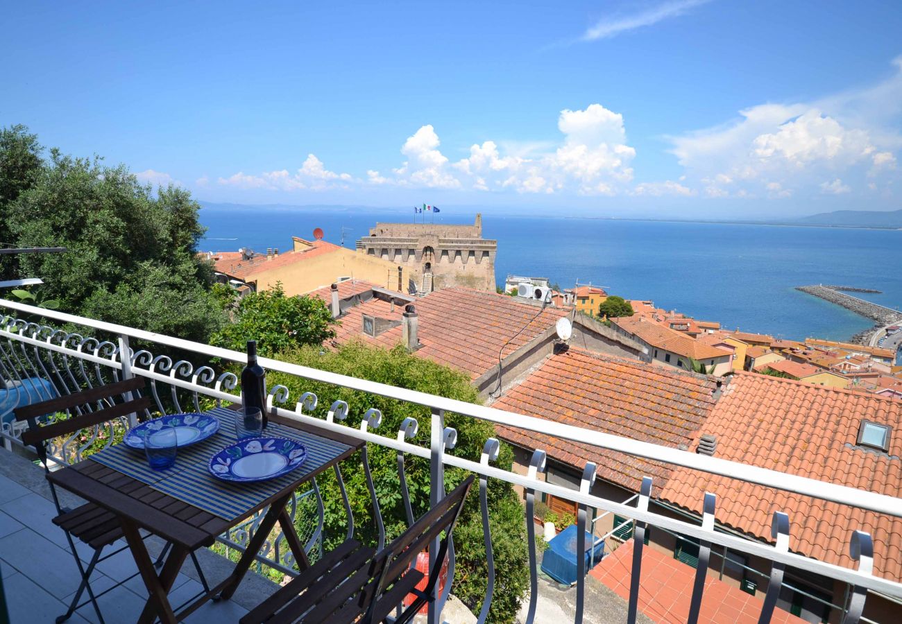 Appartamento a Porto Santo Stefano - Your Seaside Nest in Tuscany