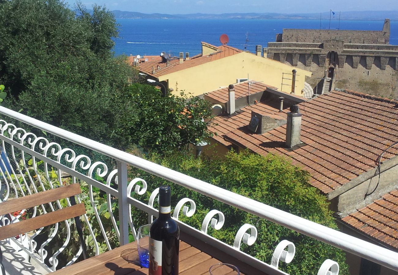 Appartamento a Porto Santo Stefano - Your Seaside Nest in Tuscany