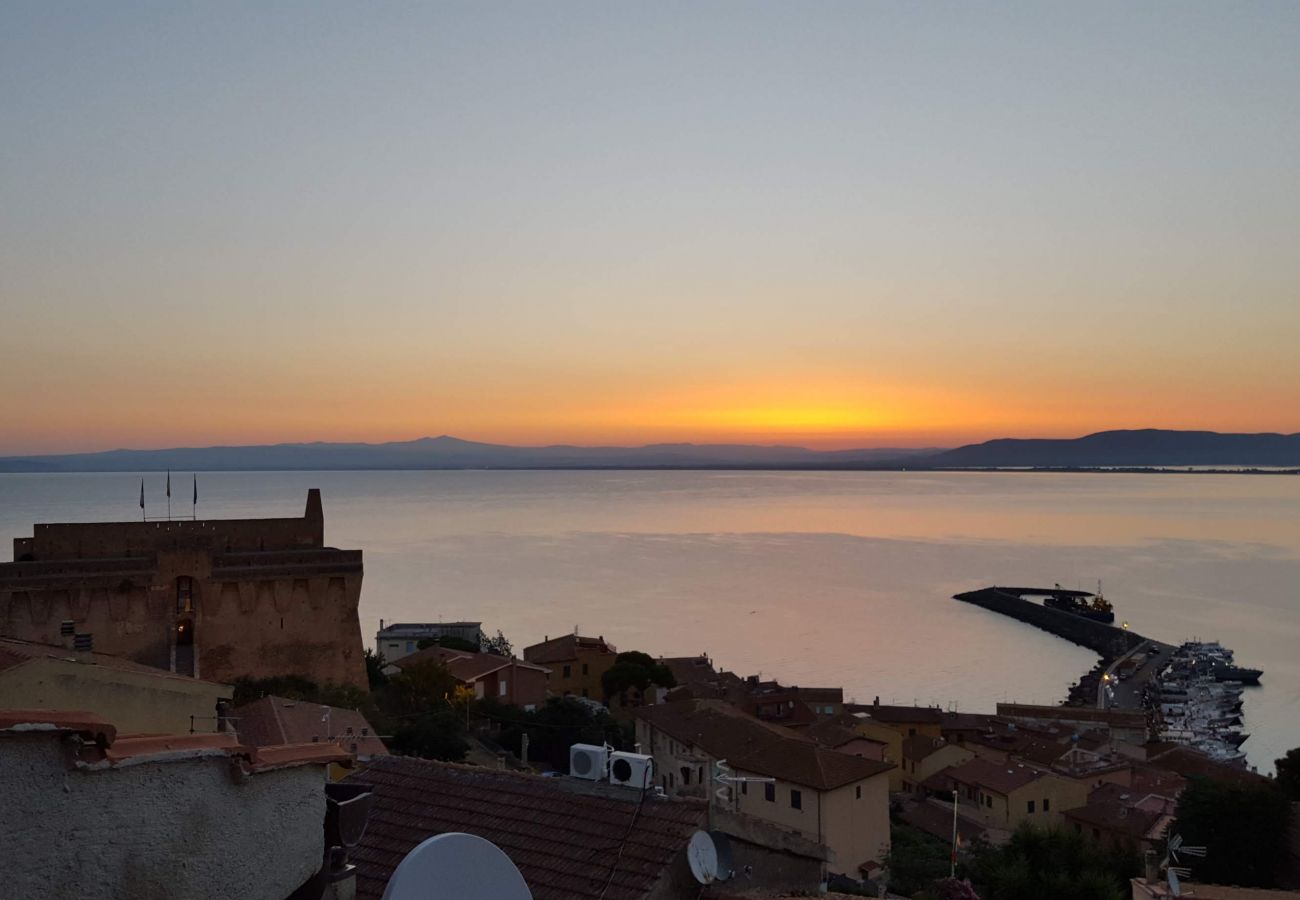Appartamento a Porto Santo Stefano - Your Seaside Nest in Tuscany