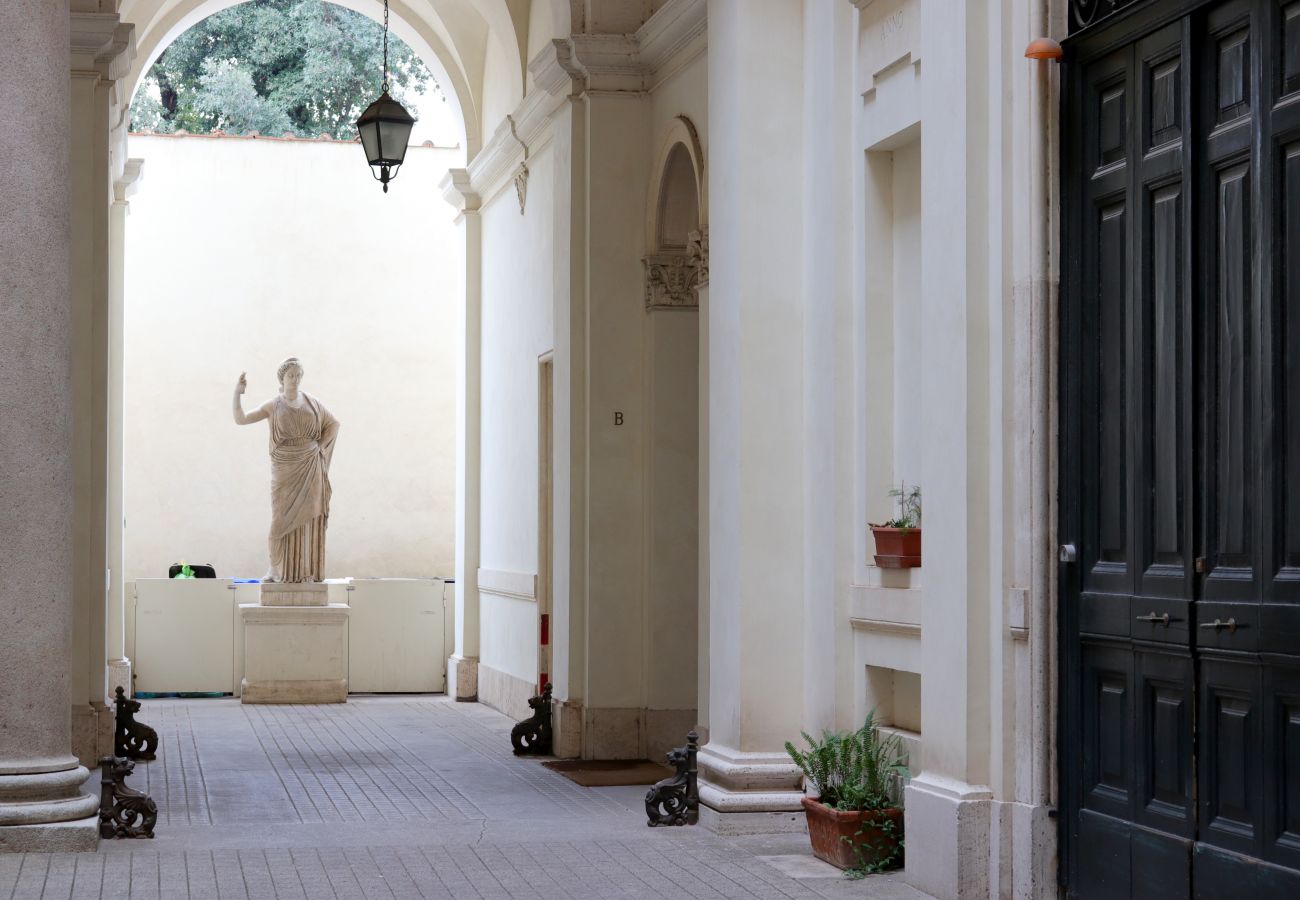 Affitto per camere a Roma - Trevi palazzo storico B&B La Suite Blu