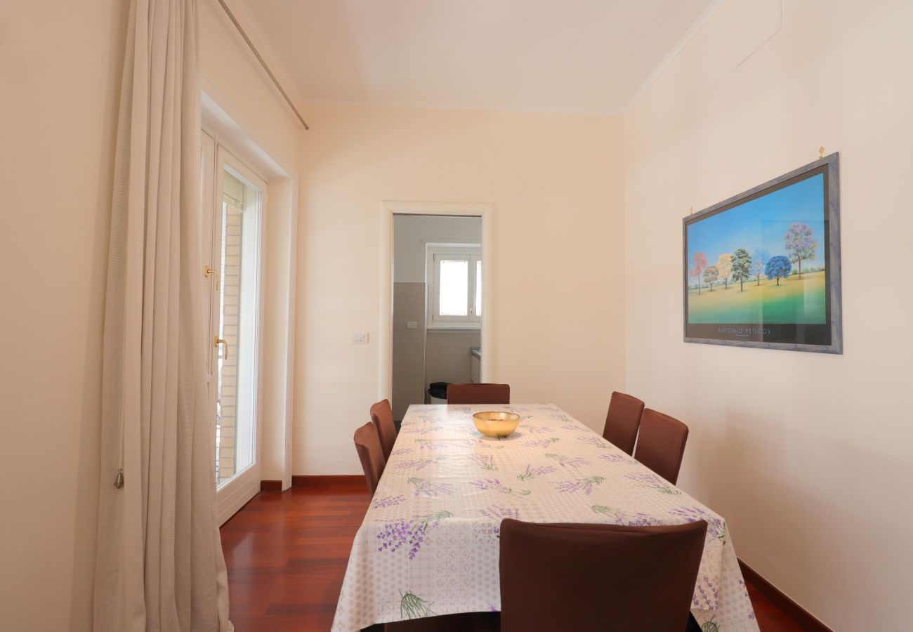 Appartamento a Roma - St Peter new and lightsome apartment with balcony
