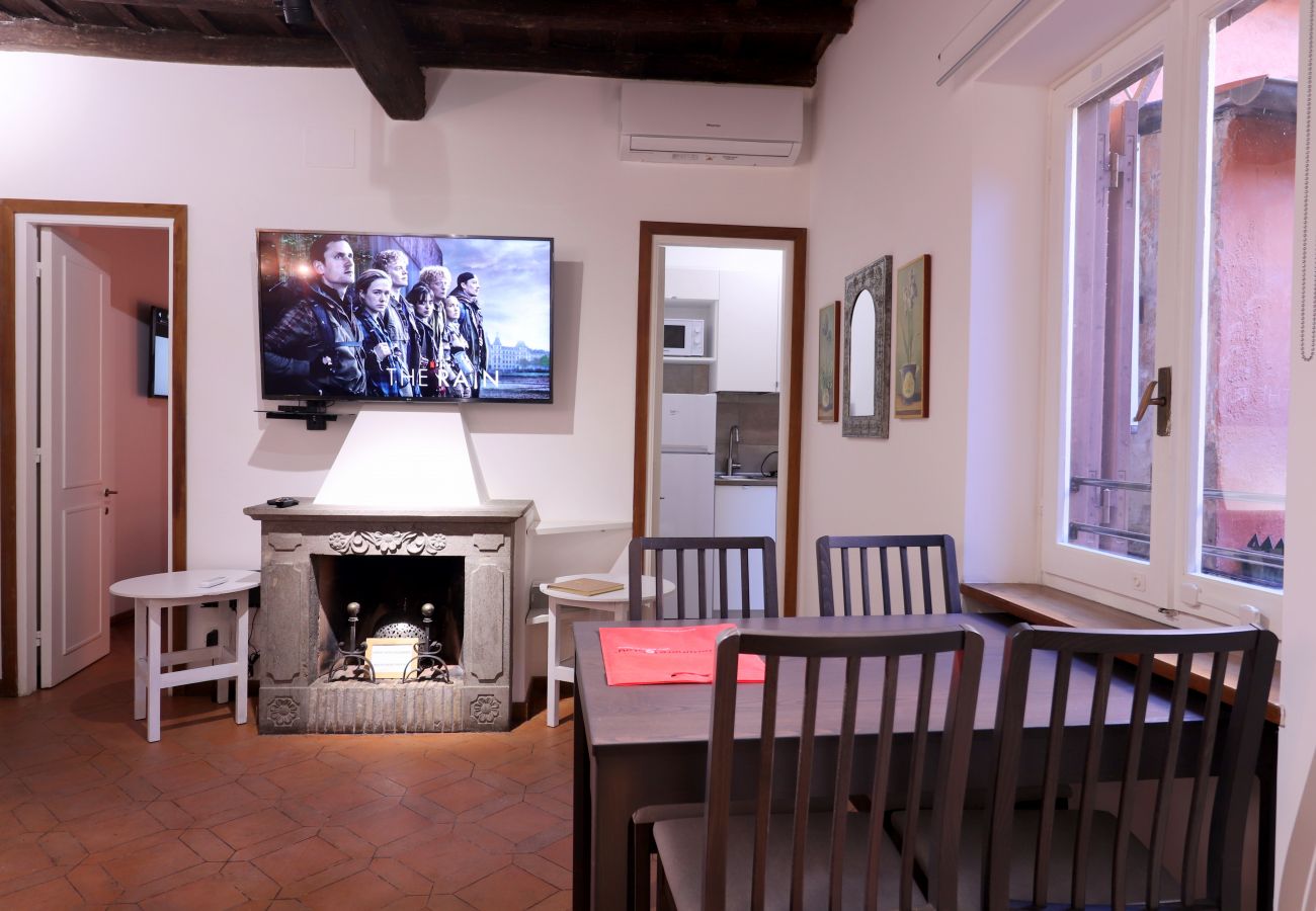 Appartamento a Roma - Lovely Navona Apartment