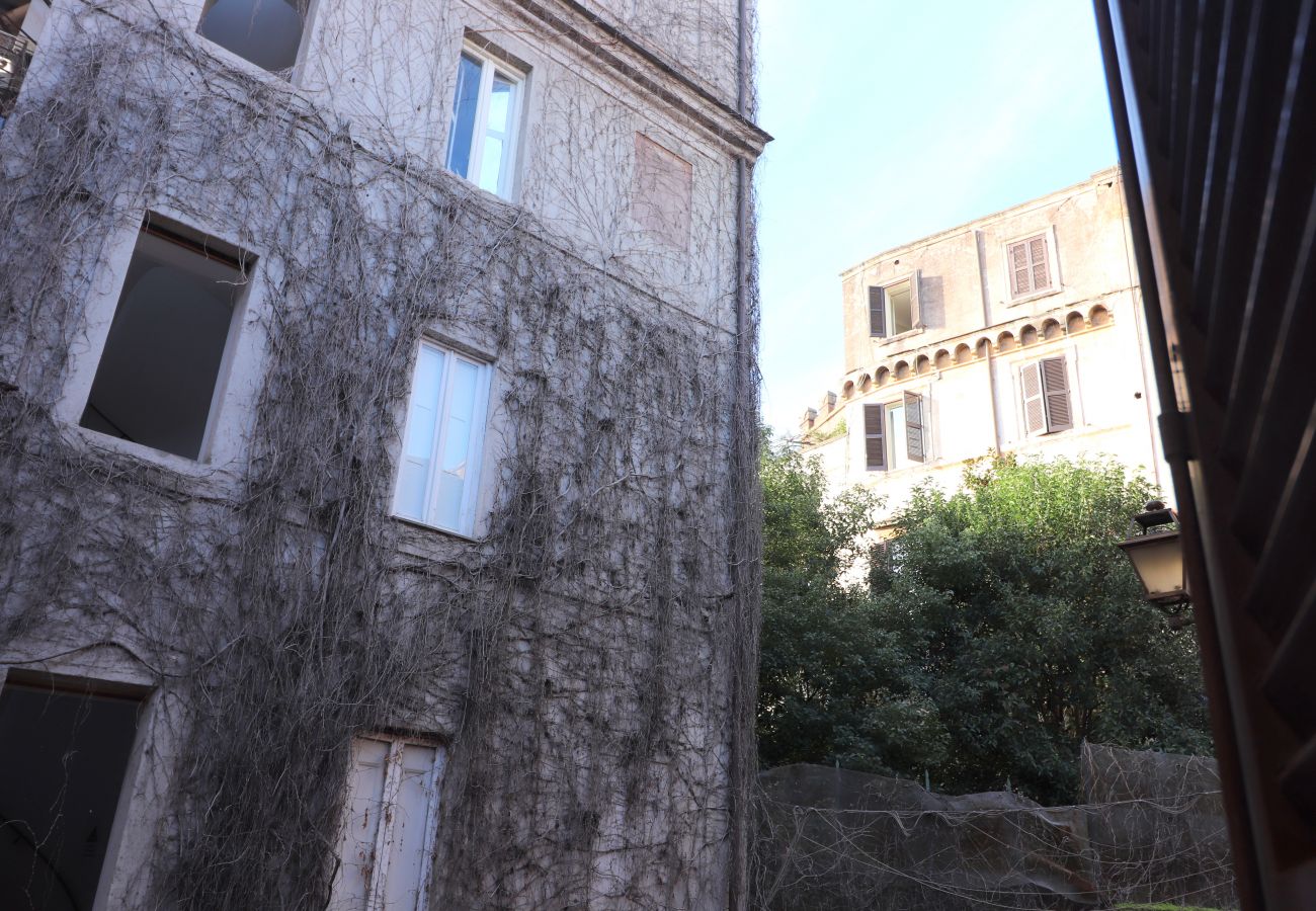 Appartamento a Roma - Lovely Navona Apartment