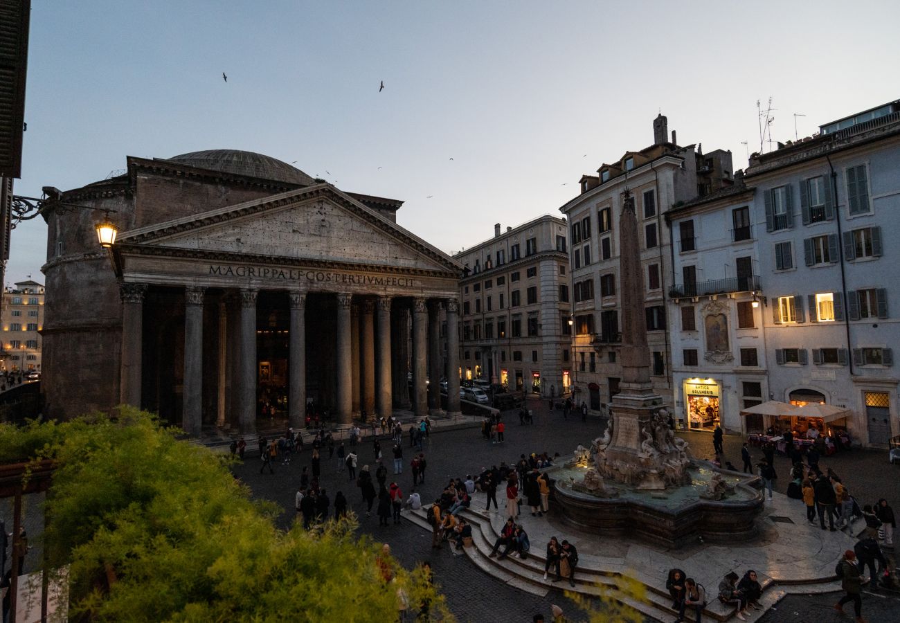 Appartamento a Roma - Pantheon Balcony Suite Morgana