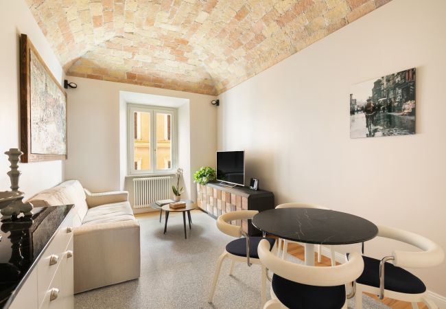  a Roma - Esquilino Exquisite 2BR Apartment