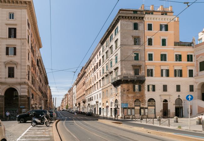 Appartamento a Roma - Esquilino Exquisite 2BR Apartment Appartamento a Roma - Esquilino Exquisite 2BR Apartment