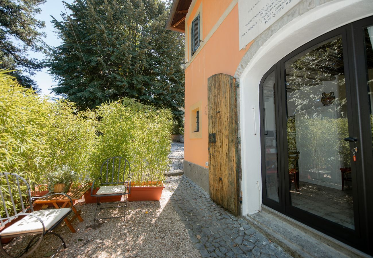 Villa a Rocca di Papa - Enchanting Family Country House near Rome