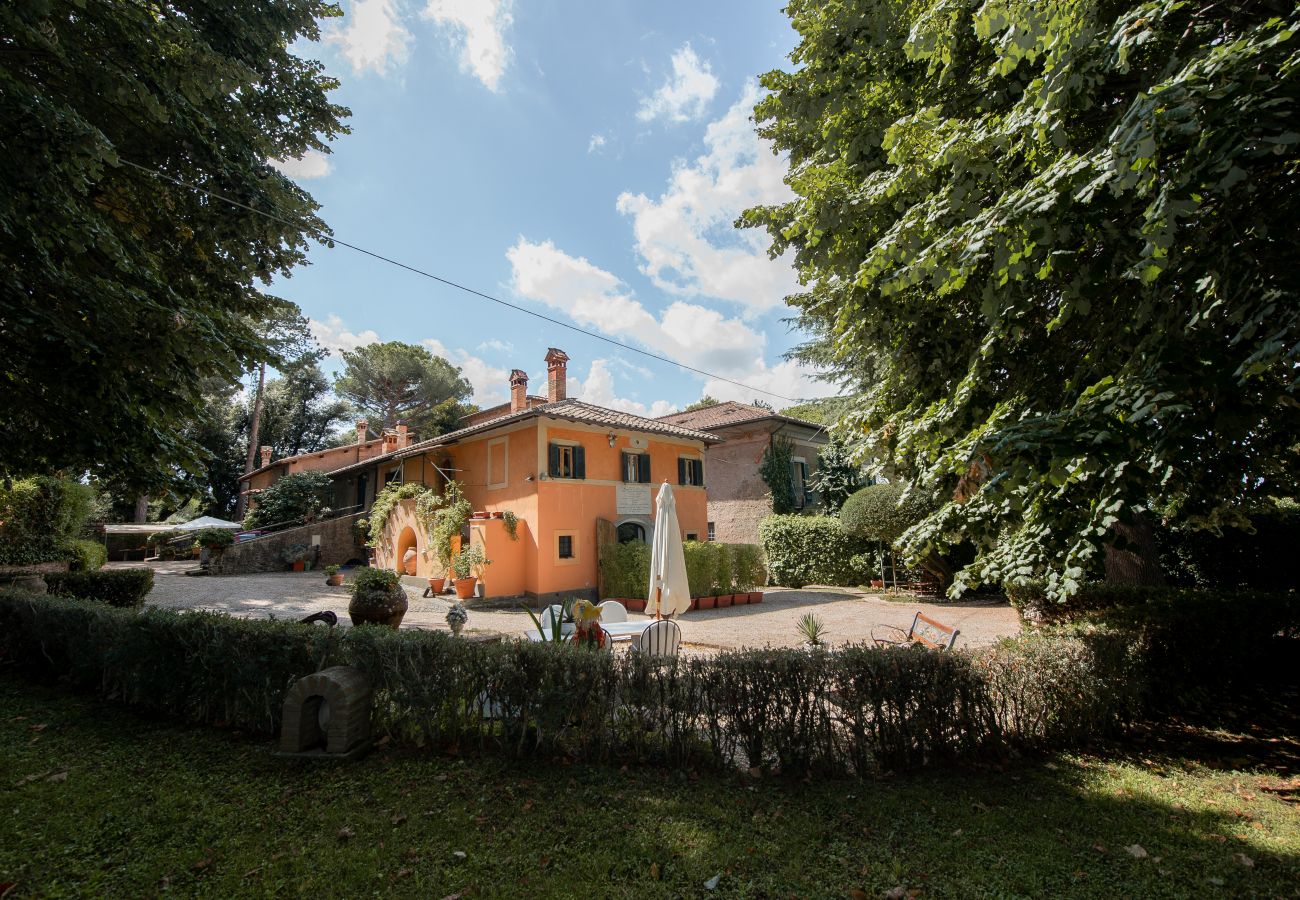 Villa a Rocca di Papa - Enchanting Family Country House near Rome