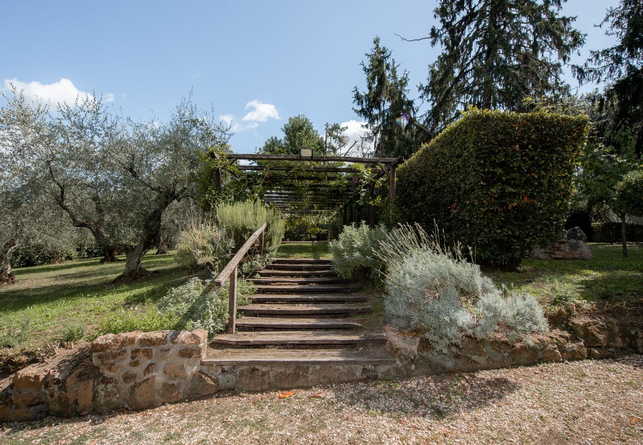 Villa a Rocca di Papa - Enchanting Family Country House near Rome