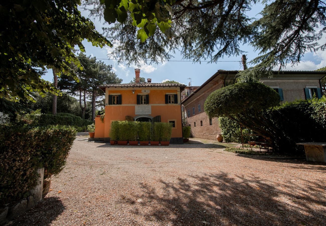 Villa a Rocca di Papa - Enchanting Family Country House near Rome