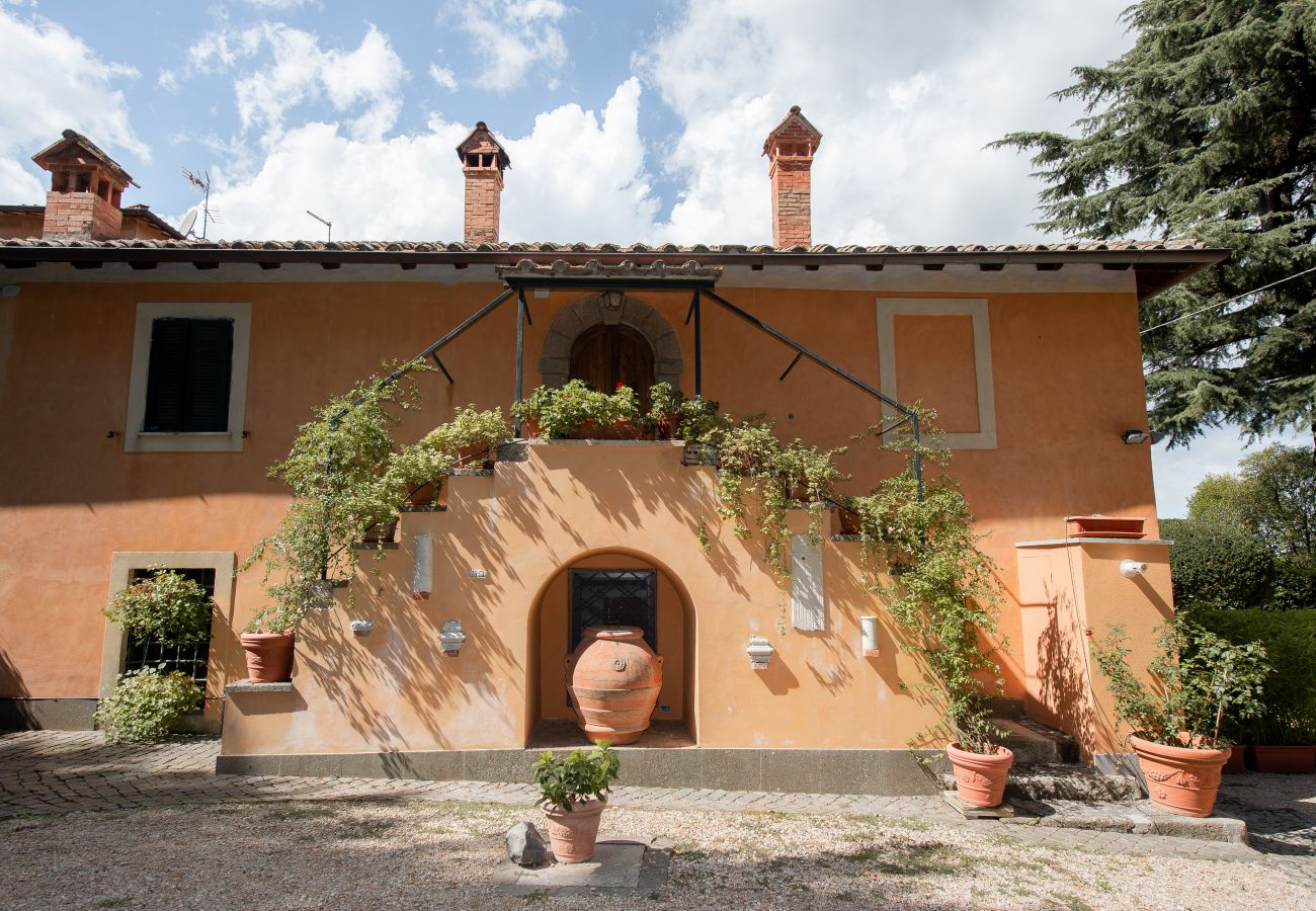 Villa a Rocca di Papa - Elegant & Charming Family Country House near Rome