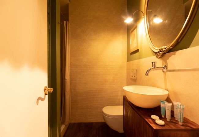 Appartamento a Roma - Chic and Style in Historical Via Giulia Appartamento a Roma - Chic and Style in Historical Via Giulia
