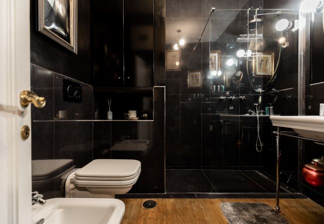 Appartamento a Roma - Chic and Style in Historical Via Giulia Appartamento a Roma - Chic and Style in Historical Via Giulia