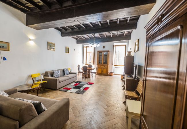 Appartamento a Roma - Campo de Fiori Large Family Apartment Appartamento a Roma - Campo de Fiori Large Family Apartment