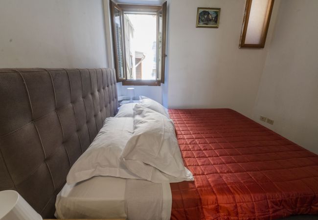 Appartamento a Roma - Campo de Fiori Large Family Apartment Appartamento a Roma - Campo de Fiori Large Family Apartment