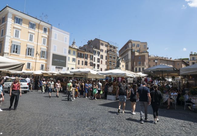 Appartamento a Roma - Campo de Fiori Large Family Apartment Appartamento a Roma - Campo de Fiori Large Family Apartment