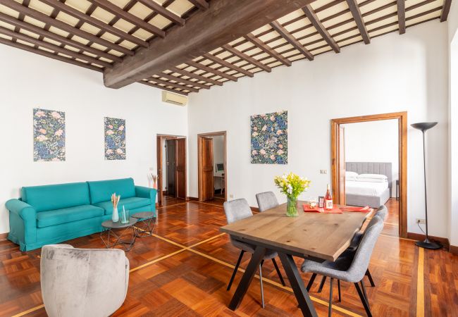Appartamento a Roma - Campo de' Fiori Large and Beautiful Apartment