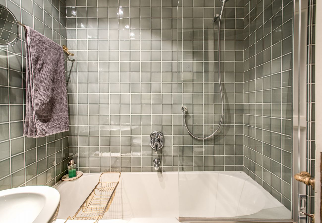 Appartamento a Roma - Wonderful Apartment with Balcony in Piazza Margana