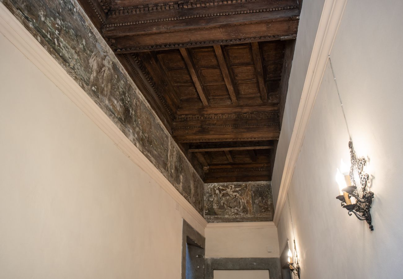 Appartamento a Roma - Wonderful Apartment with Balcony in Piazza Margana