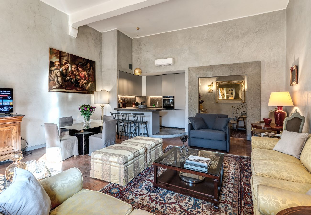 Appartamento a Roma - Stylish 2 Bdr Apt with Balcony by Pantheon & Forum