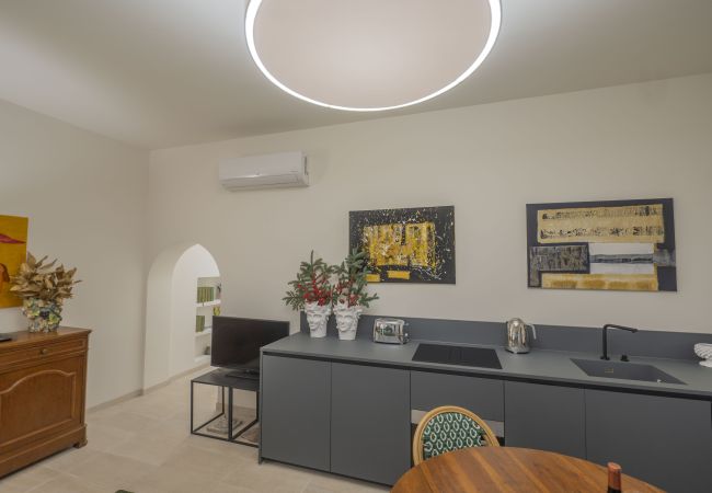Appartamento a Roma - Via Giulia Charming Atelier apartment Appartamento a Roma - Via Giulia Charming Atelier apartment