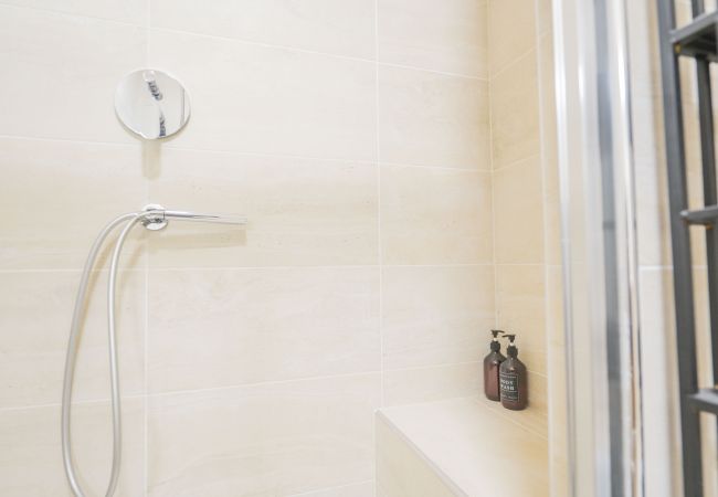 Appartamento a Roma - Via Giulia Charming Atelier apartment Appartamento a Roma - Via Giulia Charming Atelier apartment