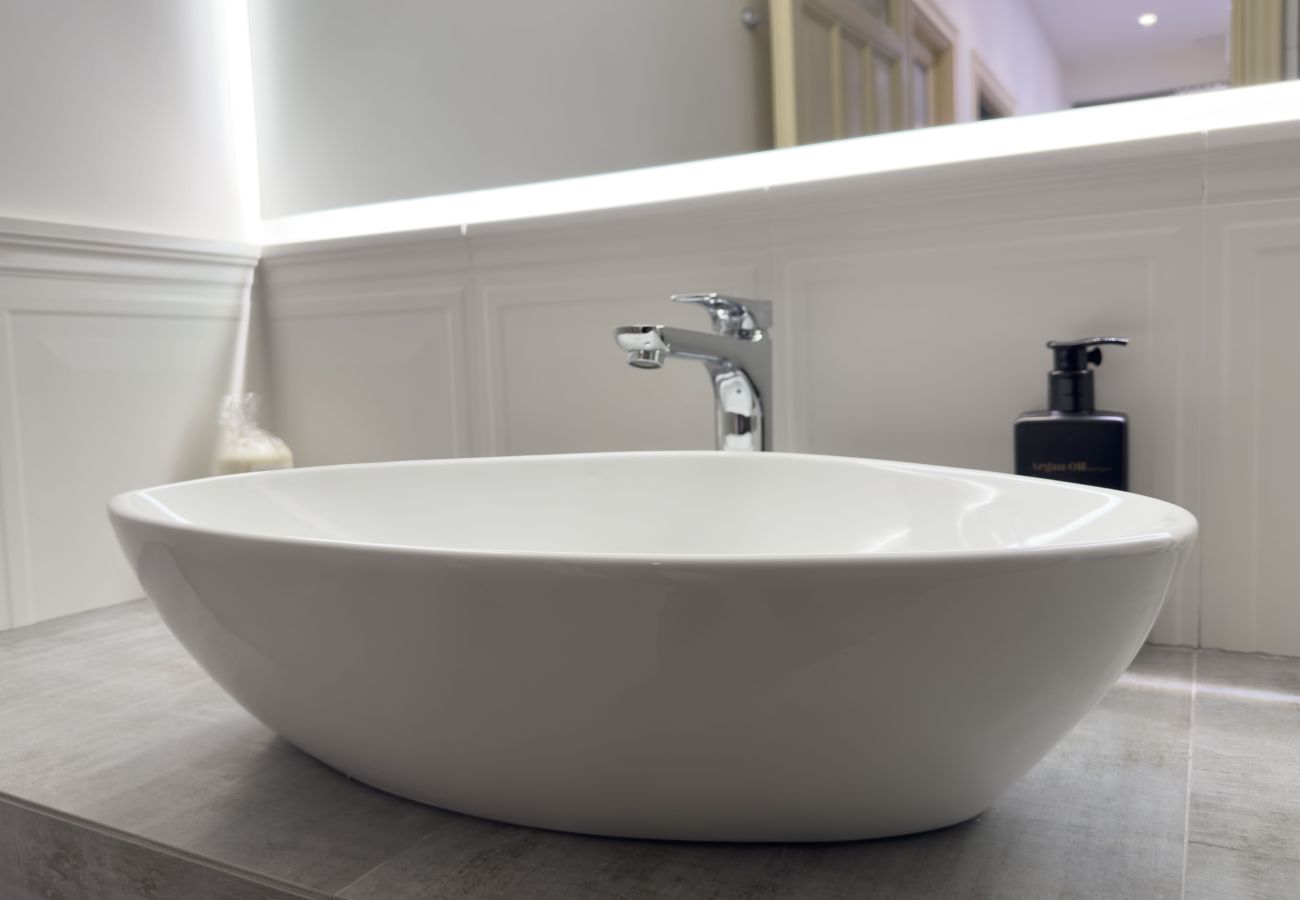 Appartamento a Roma - Testaccio Brand New 3 BR Apartment
