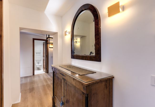 Appartamento a Roma - Trastevere Outstanding  4 BR Terraced Apartment