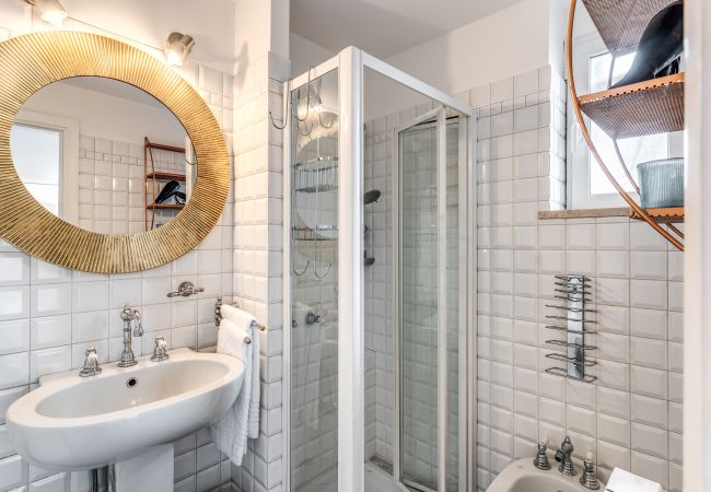 Appartamento a Roma - Trastevere Outstanding  4 BR Terraced Apartment Appartamento a Roma - Trastevere Outstanding  4 BR Terraced Apartment