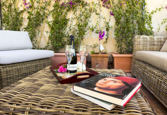 Appartamento a Roma - Trastevere Outstanding  4 BR Terraced Apartment Appartamento a Roma - Trastevere Outstanding  4 BR Terraced Apartment