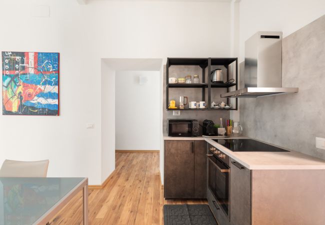 Appartamento a Roma - Vatican Beautiful 2BR Apartment with Terrace Appartamento a Roma - Vatican Beautiful 2BR Apartment with Terrace