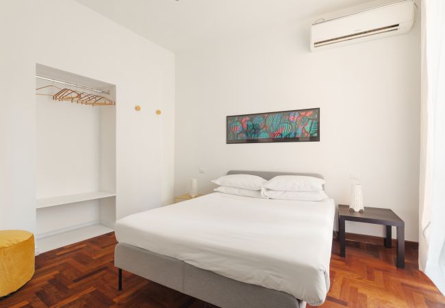 Appartamento a Roma - Vatican Beautiful 2BR Apartment with Terrace Appartamento a Roma - Vatican Beautiful 2BR Apartment with Terrace