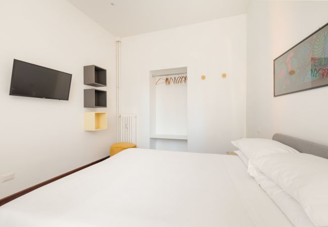 Appartamento a Roma - Vatican Beautiful 2BR Apartment with Terrace Appartamento a Roma - Vatican Beautiful 2BR Apartment with Terrace