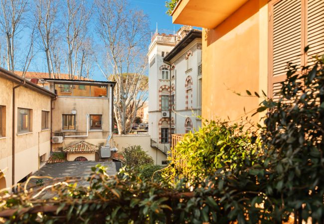 Appartamento a Roma - Vatican Beautiful 2BR Apartment with Terrace Appartamento a Roma - Vatican Beautiful 2BR Apartment with Terrace
