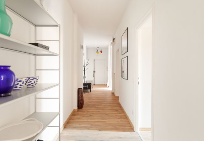 Appartamento a Roma - Vatican Beautiful 2BR Apartment with Terrace Appartamento a Roma - Vatican Beautiful 2BR Apartment with Terrace