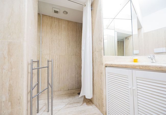 Appartamento a Roma - Via Giulia Charming Apartment with Balcony Appartamento a Roma - Via Giulia Charming Apartment with Balcony